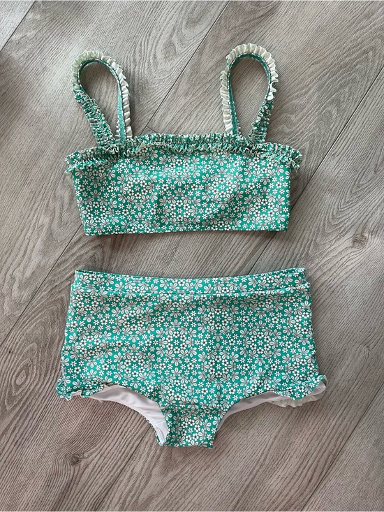 Minnow Other - Minnow girls godwin bandeau bikini & swim shorts, size 11/12 EUC